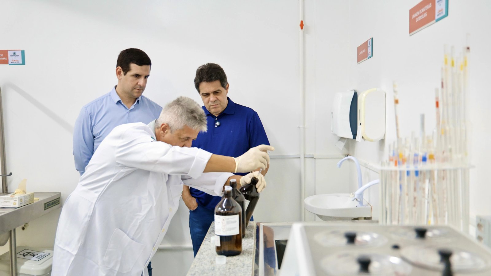 Prefeitura de Fortaleza reabre Laboratório para Análise de Alimentos de Origem Animal em nova sede